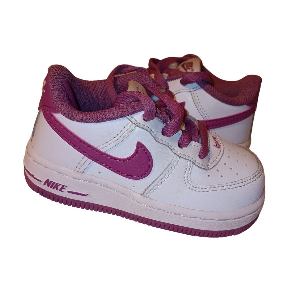 Nike Air Force 1 / Size 6 Toddler